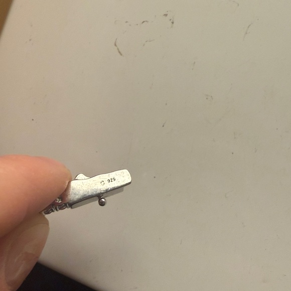 Aurate Sapphire Tennis Bracelet 6ct - Picture 5 of 5